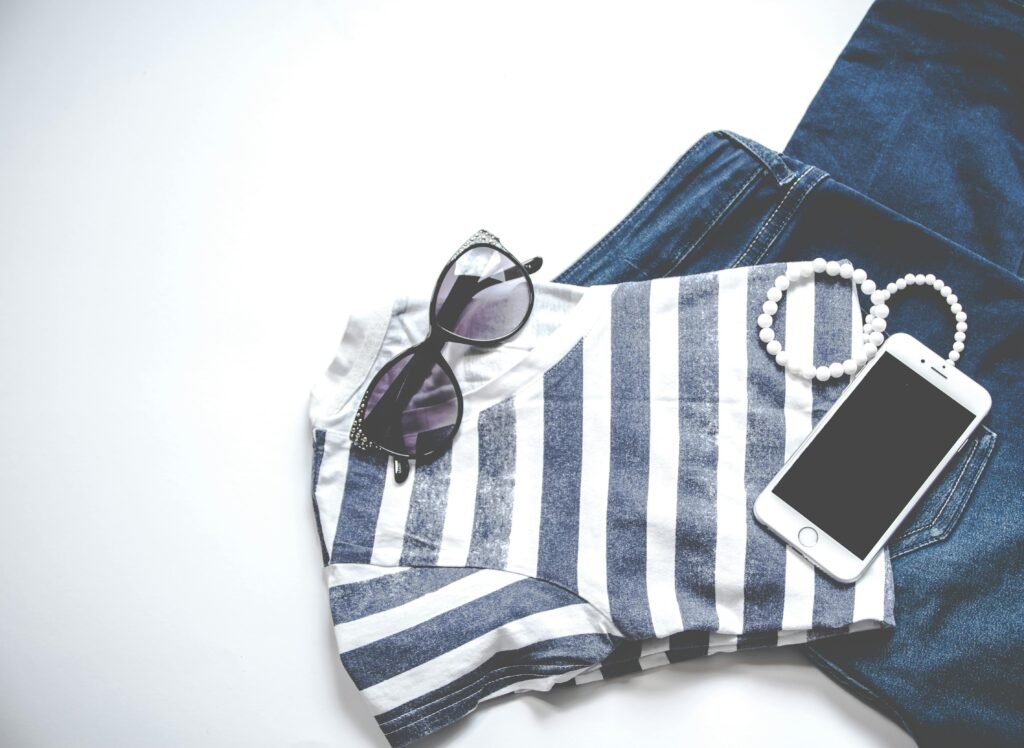 Digital Fashion and Virtual Clothing in the Metaverse